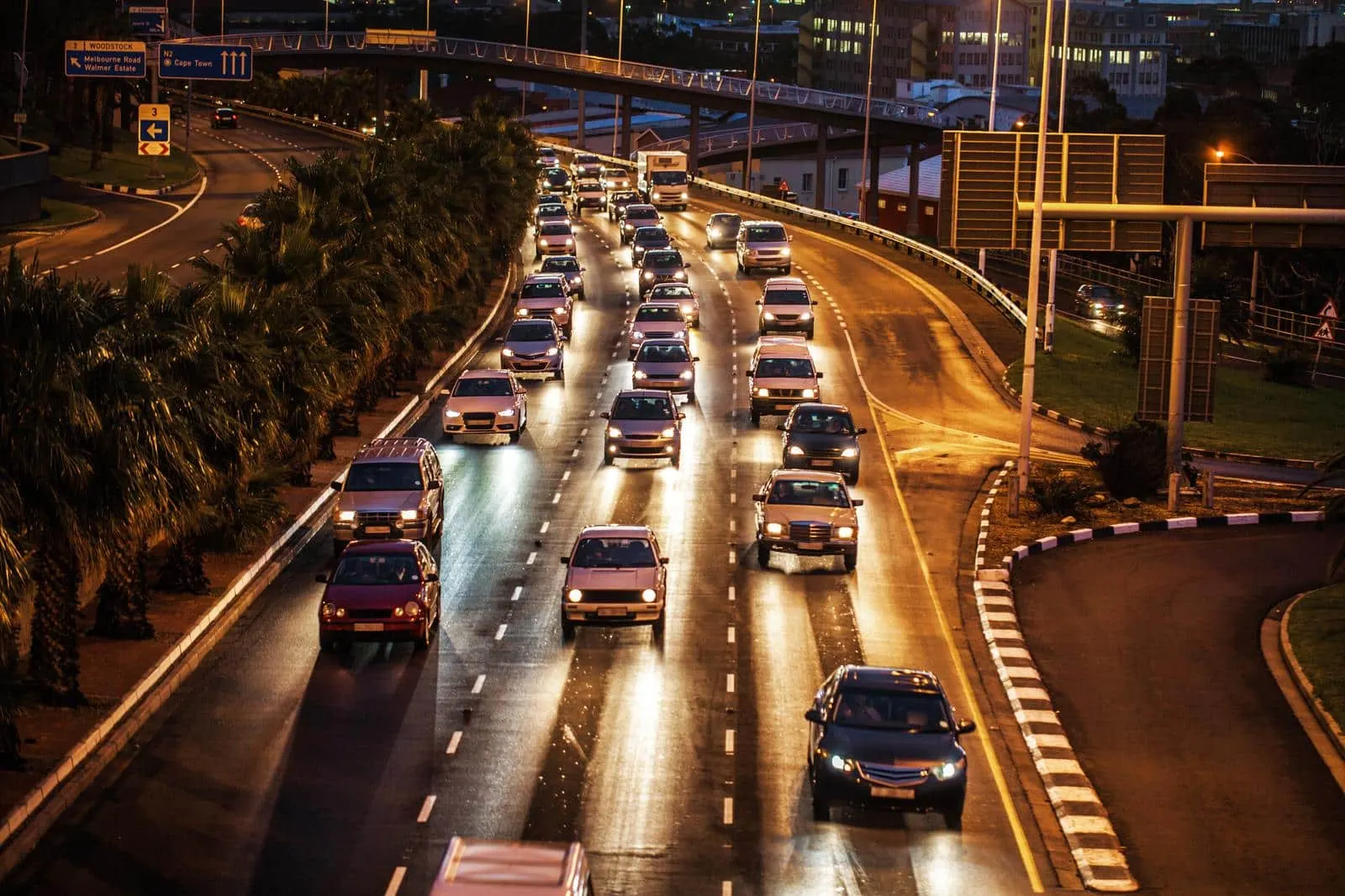 Highway traffic corridor with integrated ITS infrastructure